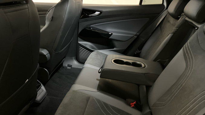 Volkswagen ID.4 210kW Match Pro 79kWh 5dr Auto Electric Estate - Image 23